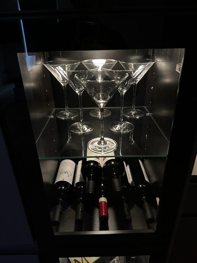 Lr Deluxe Apartments - Fondazione Prada - Metro M3 米兰 外观 照片