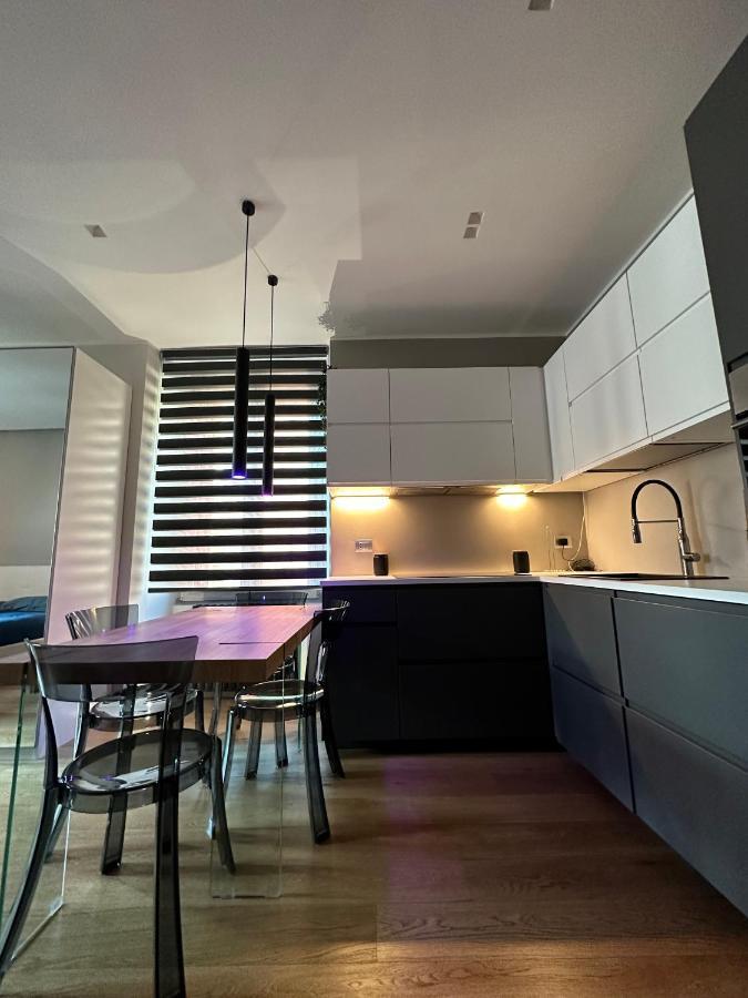 Lr Deluxe Apartments - Fondazione Prada - Metro M3 米兰 外观 照片